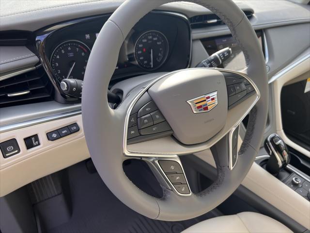 new 2025 Cadillac XT5 car, priced at $61,655