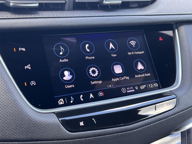 new 2025 Cadillac XT5 car, priced at $61,065