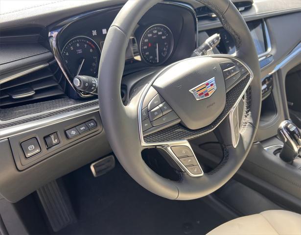new 2025 Cadillac XT5 car, priced at $61,065