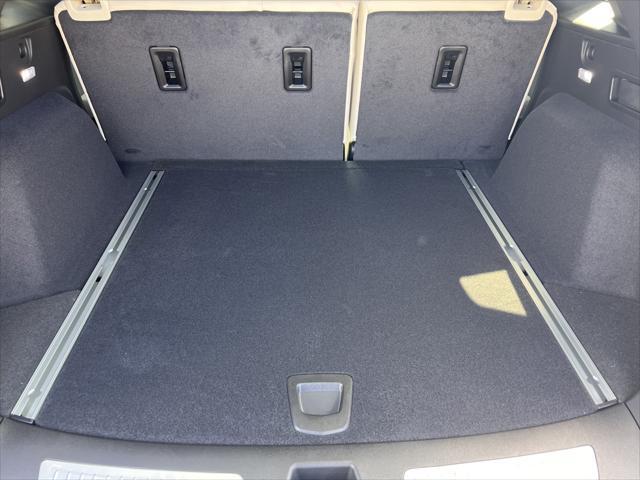 used 2025 Cadillac XT5 car