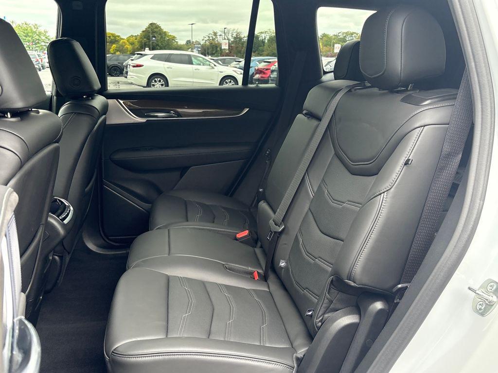 new 2025 Cadillac XT6 car, priced at $63,911