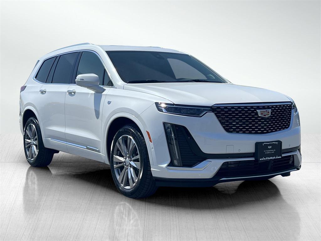 new 2025 Cadillac XT6 car, priced at $65,911