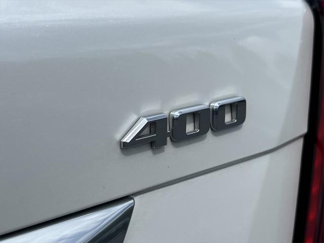 used 2022 Cadillac XT5 car, priced at $32,995