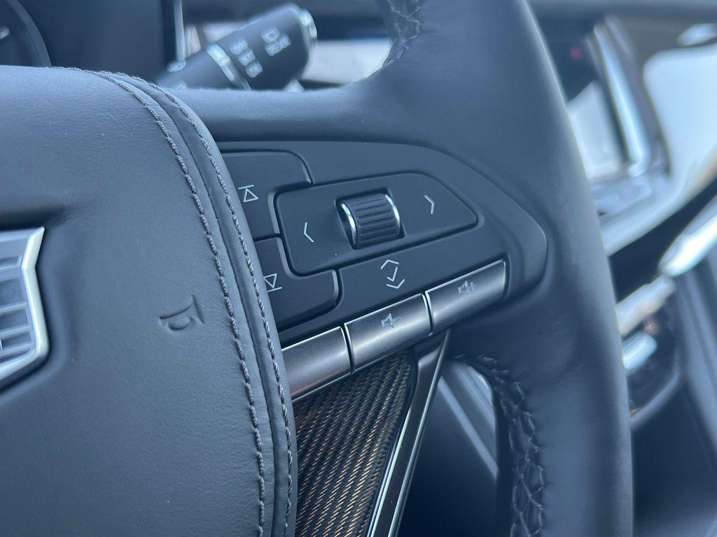 new 2025 Cadillac XT6 car, priced at $63,911