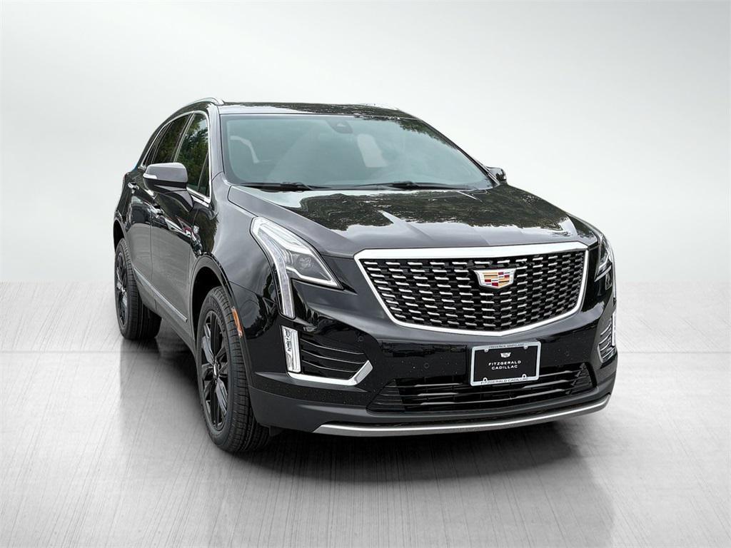 new 2025 Cadillac XT5 car, priced at $55,710