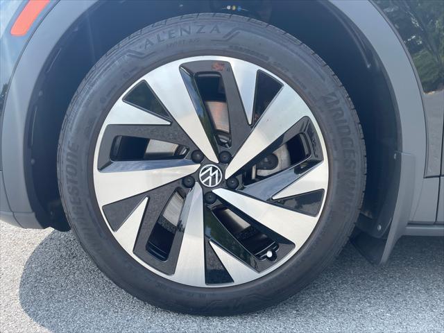 used 2021 Volkswagen ID.4 car, priced at $20,995