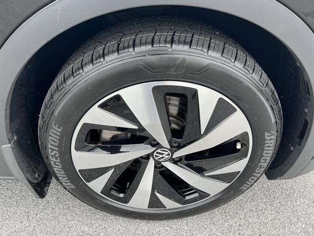 used 2021 Volkswagen ID.4 car, priced at $20,995