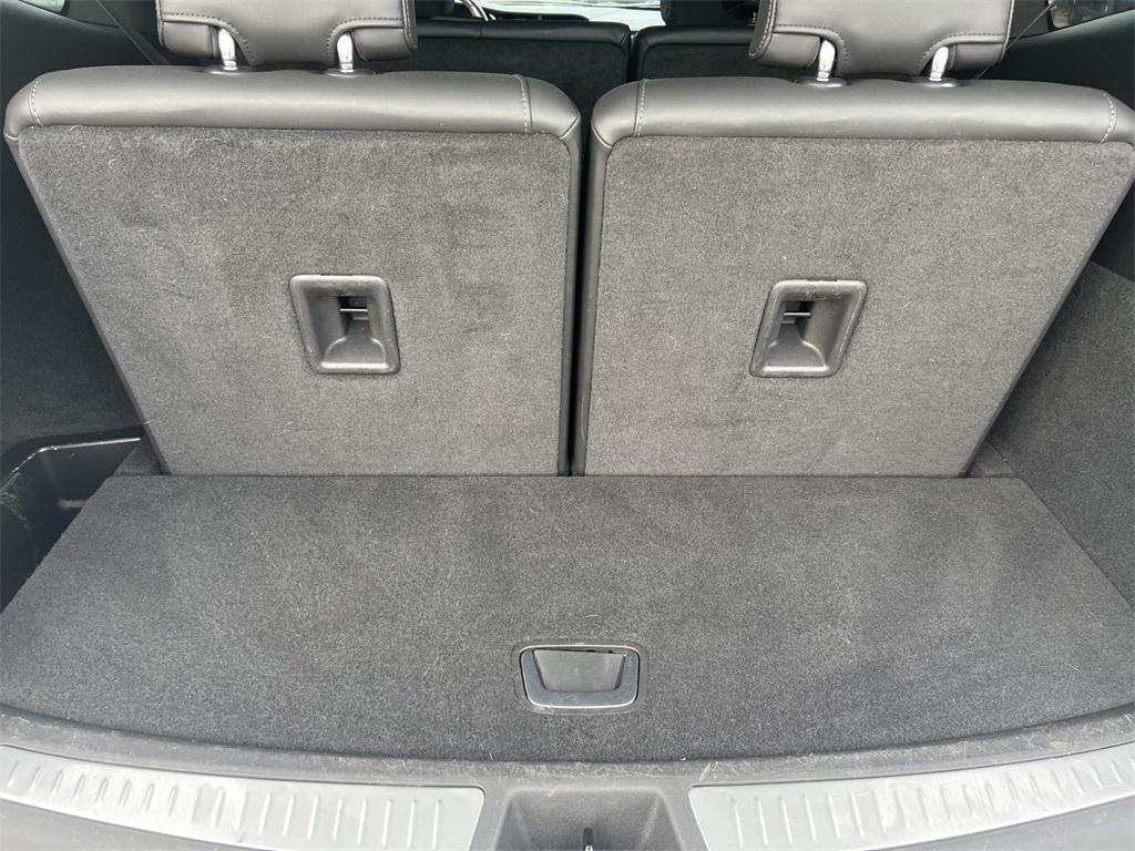 used 2024 Cadillac XT6 car, priced at $41,995