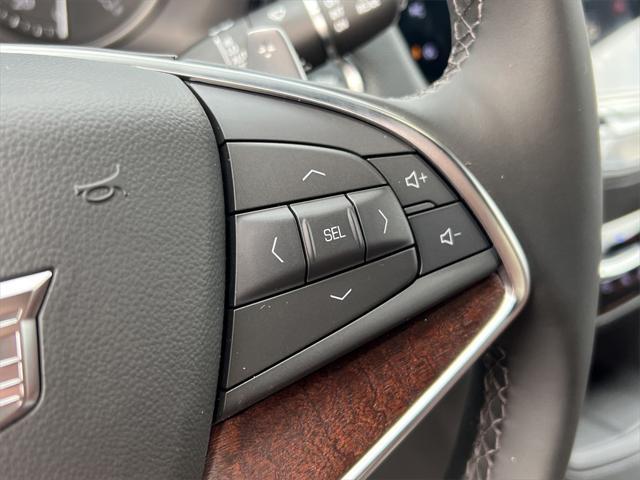 new 2025 Cadillac XT5 car, priced at $56,411