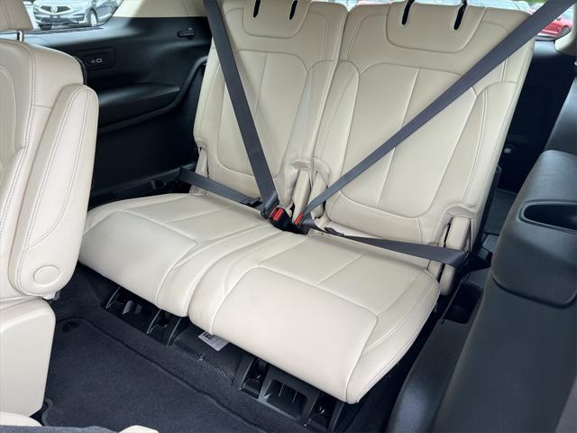 used 2021 Jeep Grand Cherokee L car, priced at $27,995