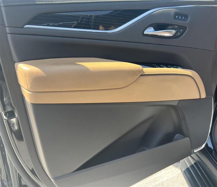 used 2023 Cadillac Escalade car, priced at $75,895