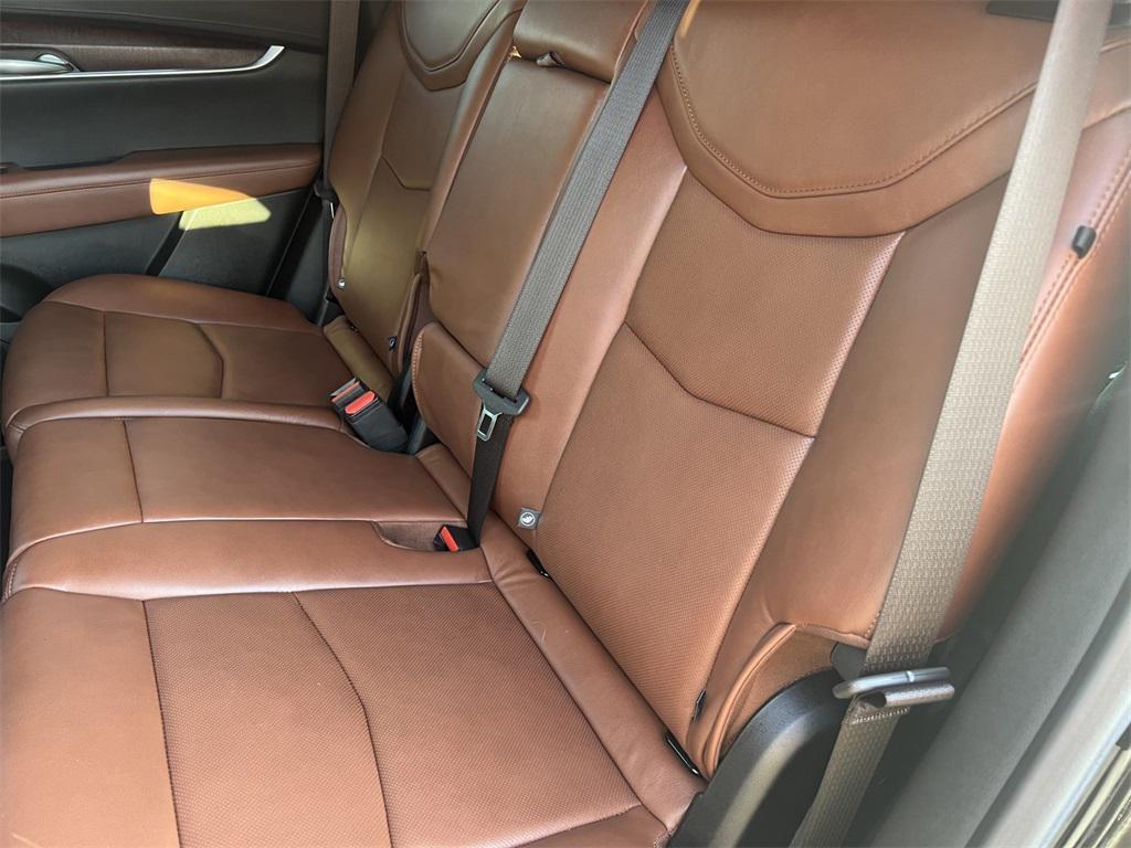 used 2023 Cadillac XT5 car, priced at $37,295