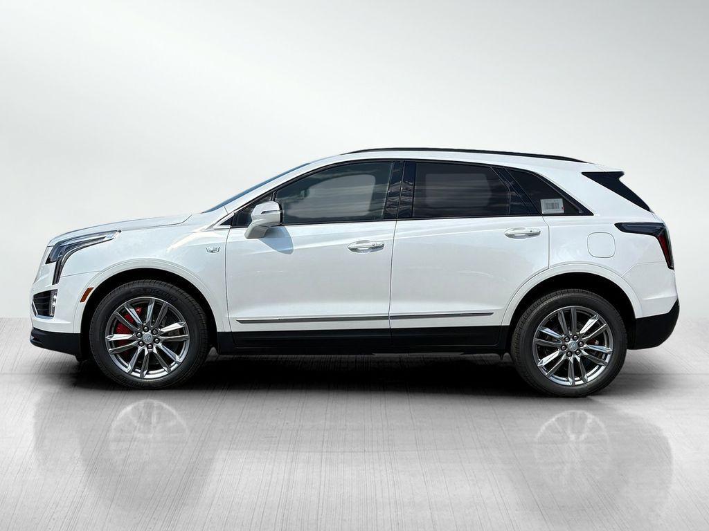 new 2025 Cadillac XT5 car, priced at $61,060