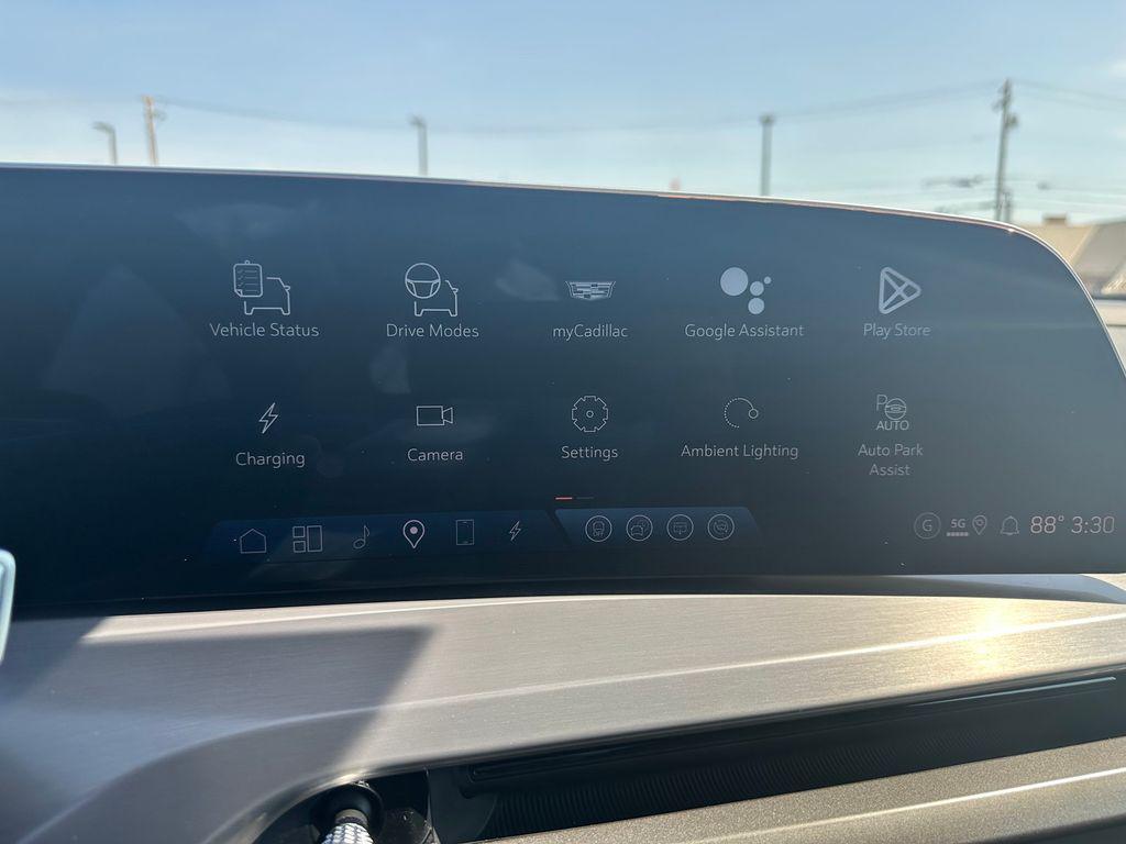 new 2026 Cadillac VISTIQ car, priced at $81,015