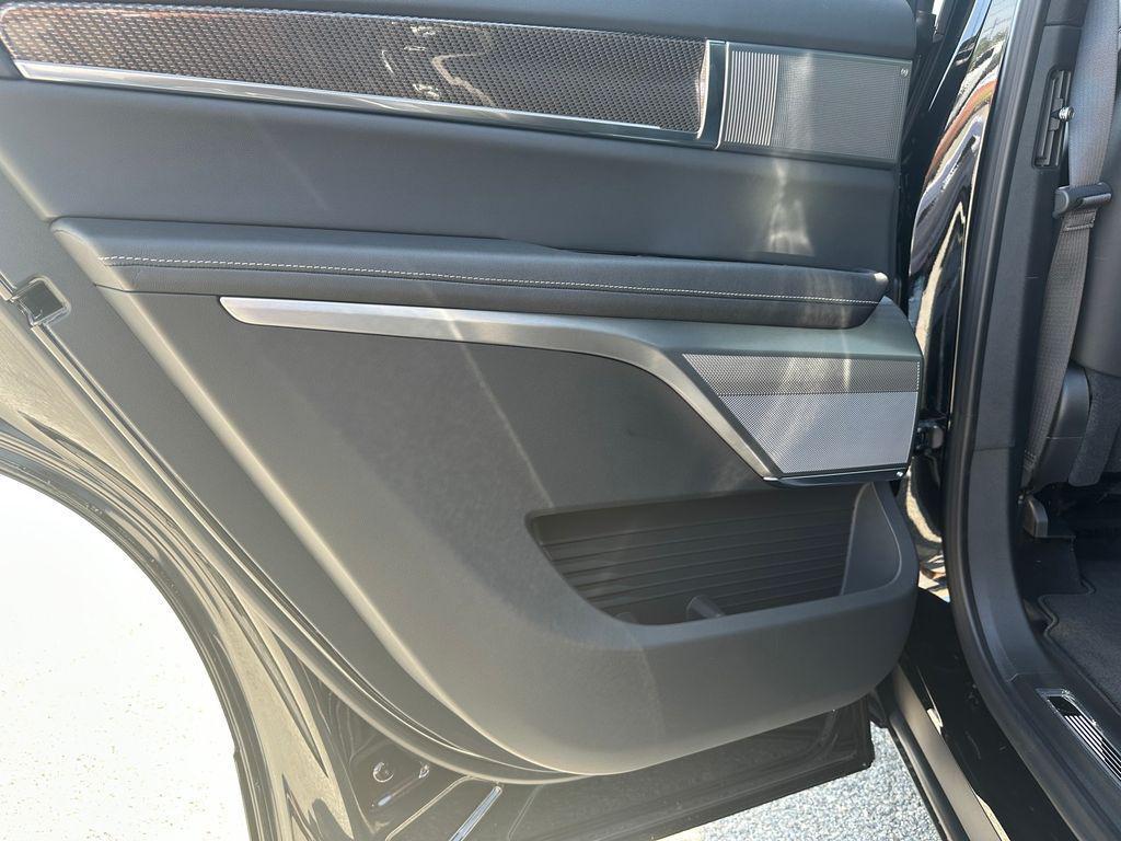 new 2026 Cadillac VISTIQ car, priced at $81,015