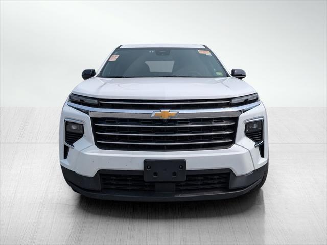 used 2024 Chevrolet Traverse car, priced at $39,995