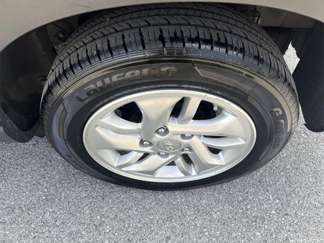 used 2024 Hyundai Venue car, priced at $17,495