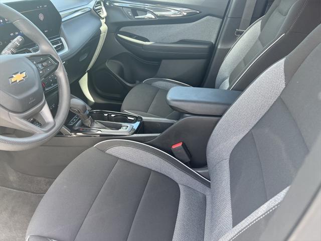 used 2025 Chevrolet TrailBlazer car, priced at $28,495