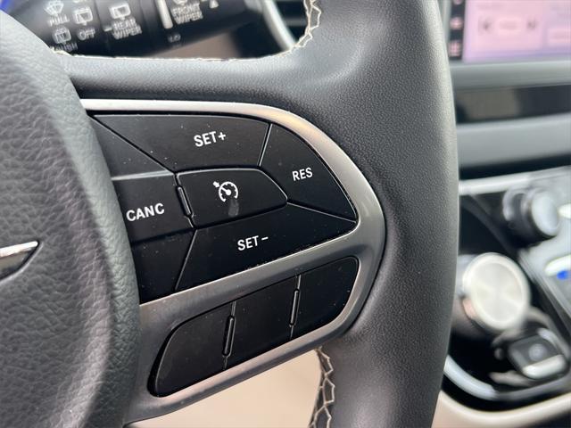 used 2022 Chrysler Voyager car