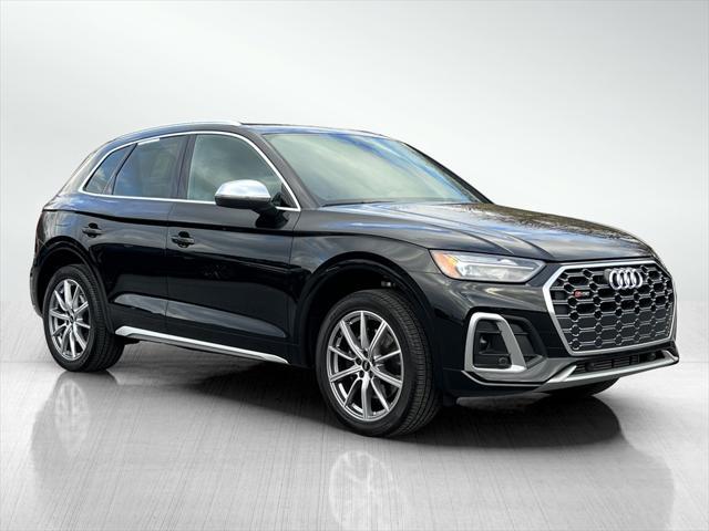 used 2024 Audi SQ5 car, priced at $53,995