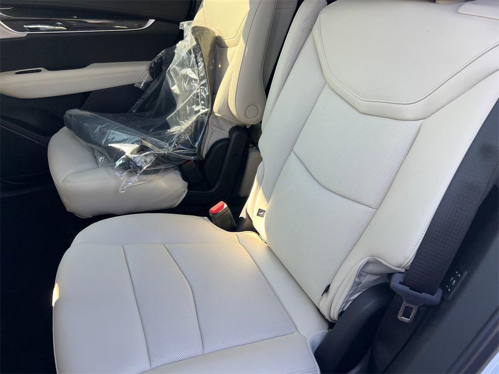 new 2025 Cadillac XT6 car, priced at $69,615