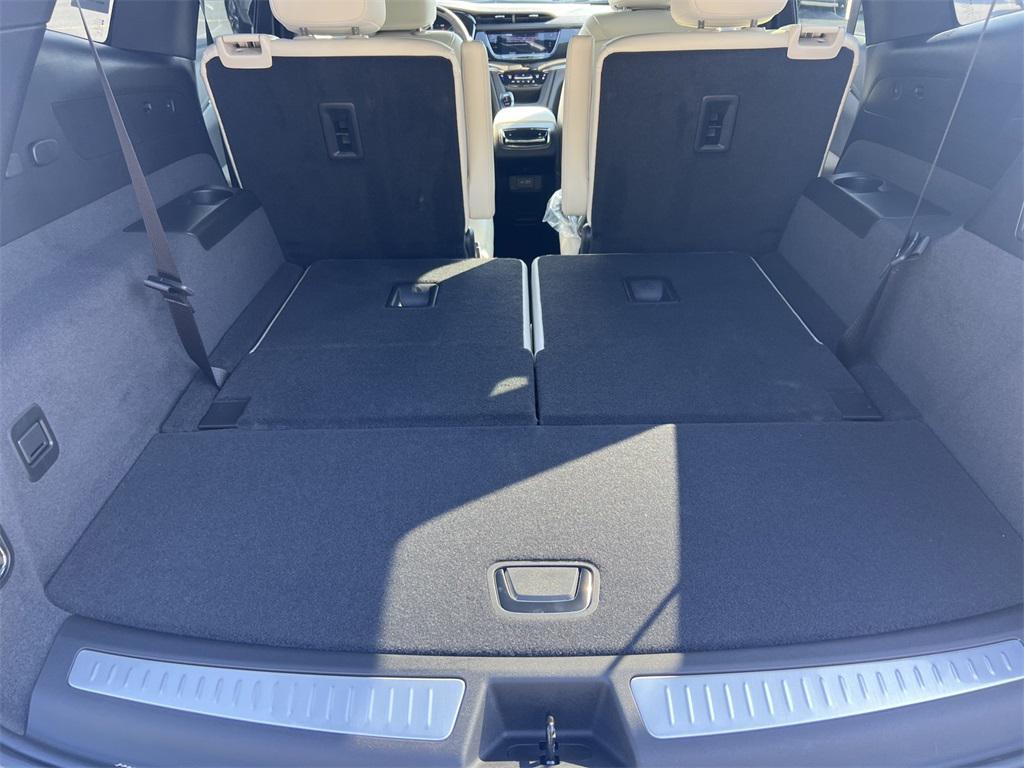 new 2025 Cadillac XT6 car, priced at $69,615