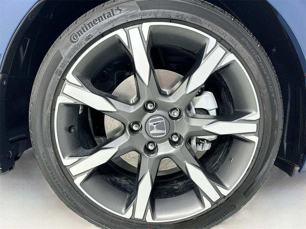 new 2025 Honda Civic Hybrid car, priced at $33,555