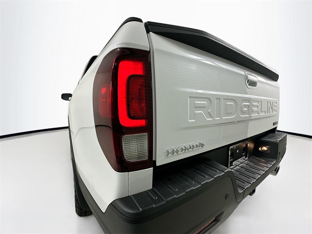 new 2025 Honda Ridgeline car, priced at $47,230