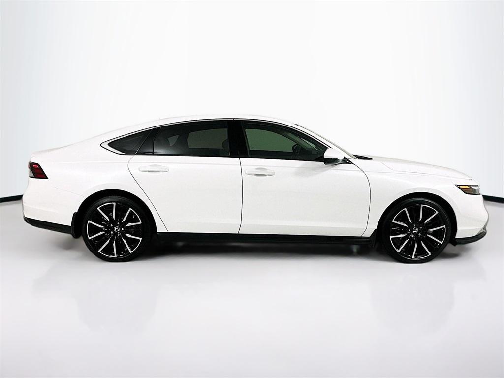 new 2025 Honda Accord Hybrid car, priced at $40,905