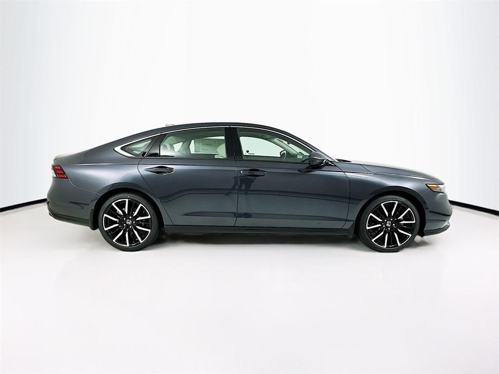 new 2025 Honda Accord Hybrid car, priced at $40,450