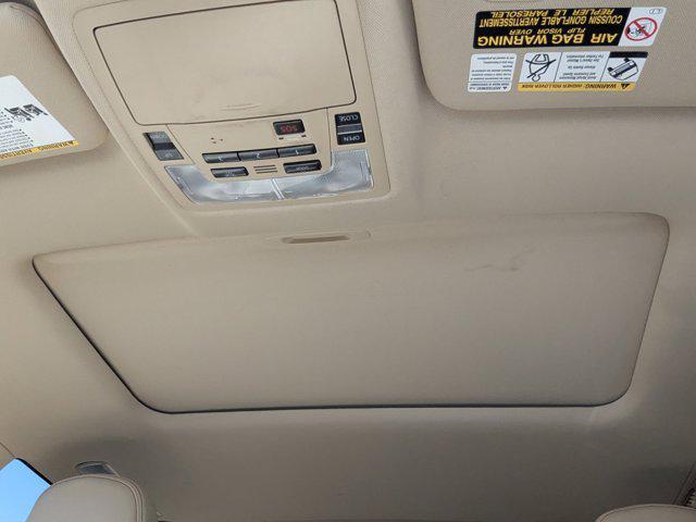 used 2015 Toyota Highlander car, priced at $22,999