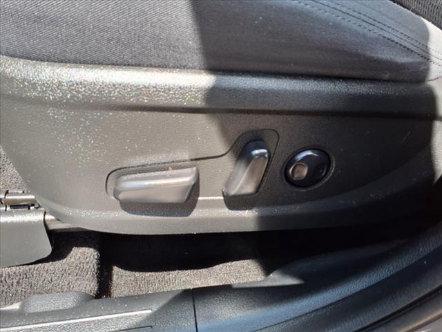 used 2022 Hyundai Santa Fe car, priced at $25,240