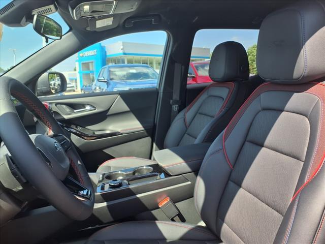 new 2026 Chevrolet Equinox car, priced at $31,395