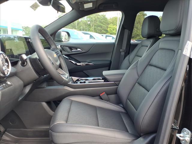 new 2026 Chevrolet Equinox car, priced at $31,370