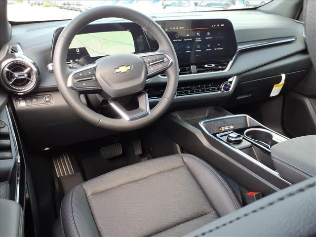 new 2026 Chevrolet Equinox car, priced at $31,370