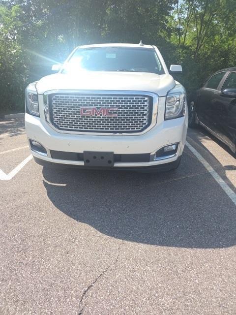 used 2015 GMC Yukon car, priced at $22,950