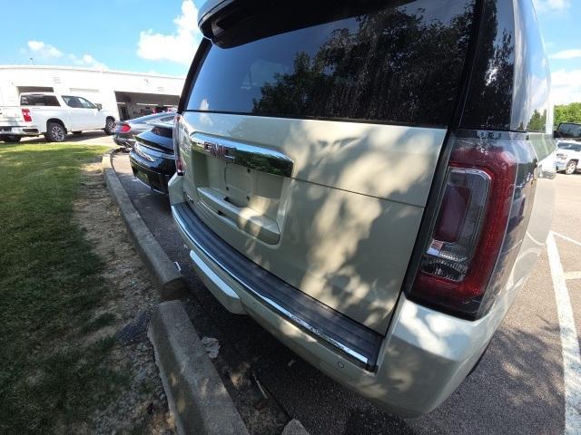 used 2015 GMC Yukon car, priced at $22,950