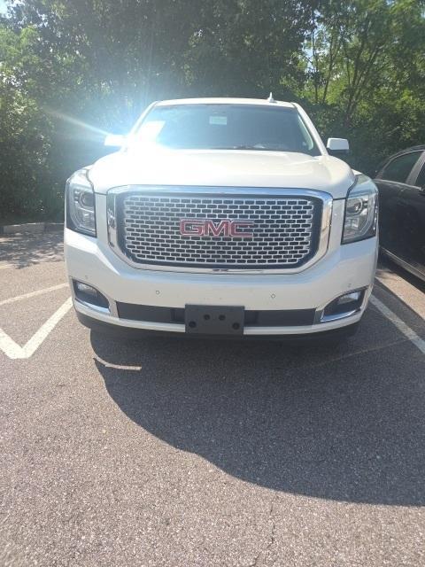 used 2015 GMC Yukon car, priced at $22,950