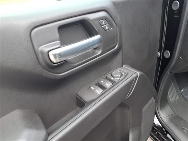 new 2025 Chevrolet Silverado 1500 car, priced at $46,590