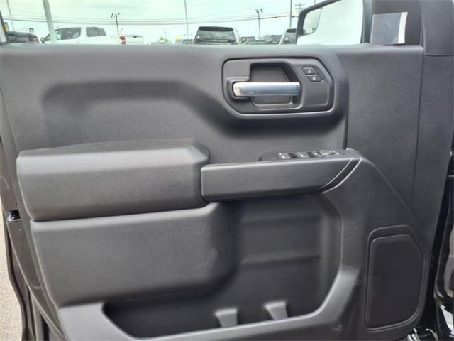 new 2025 Chevrolet Silverado 1500 car, priced at $46,590