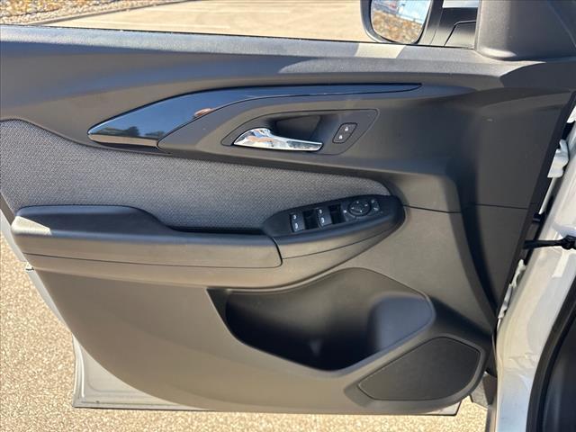 used 2023 Chevrolet TrailBlazer car, priced at $23,579