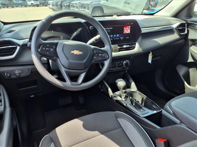 new 2025 Chevrolet TrailBlazer car, priced at $24,685