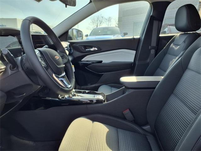 new 2025 Chevrolet Trax car, priced at $23,790