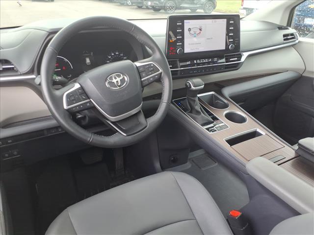 used 2023 Toyota Sienna car, priced at $38,999