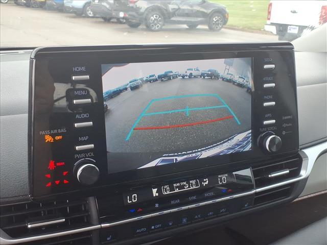 used 2023 Toyota Sienna car, priced at $38,999