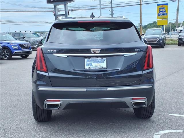 used 2022 Cadillac XT5 car, priced at $28,893