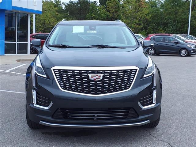 used 2022 Cadillac XT5 car, priced at $28,893