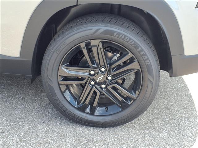 new 2025 Chevrolet Trax car, priced at $23,690