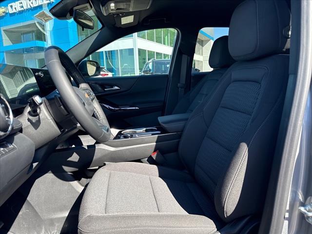 new 2026 Chevrolet Equinox car, priced at $30,320