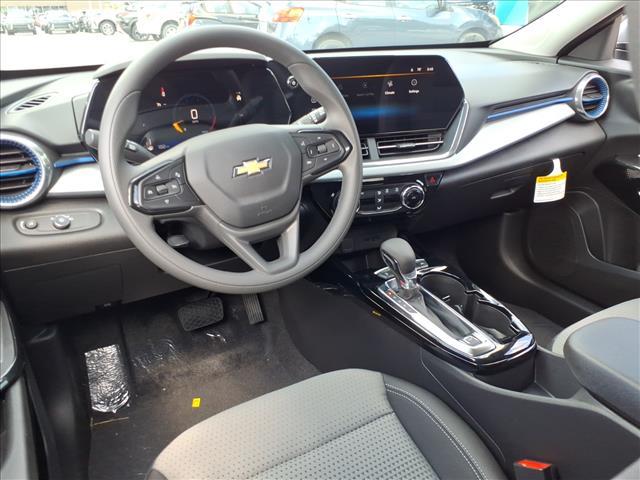 new 2025 Chevrolet Trax car, priced at $23,495